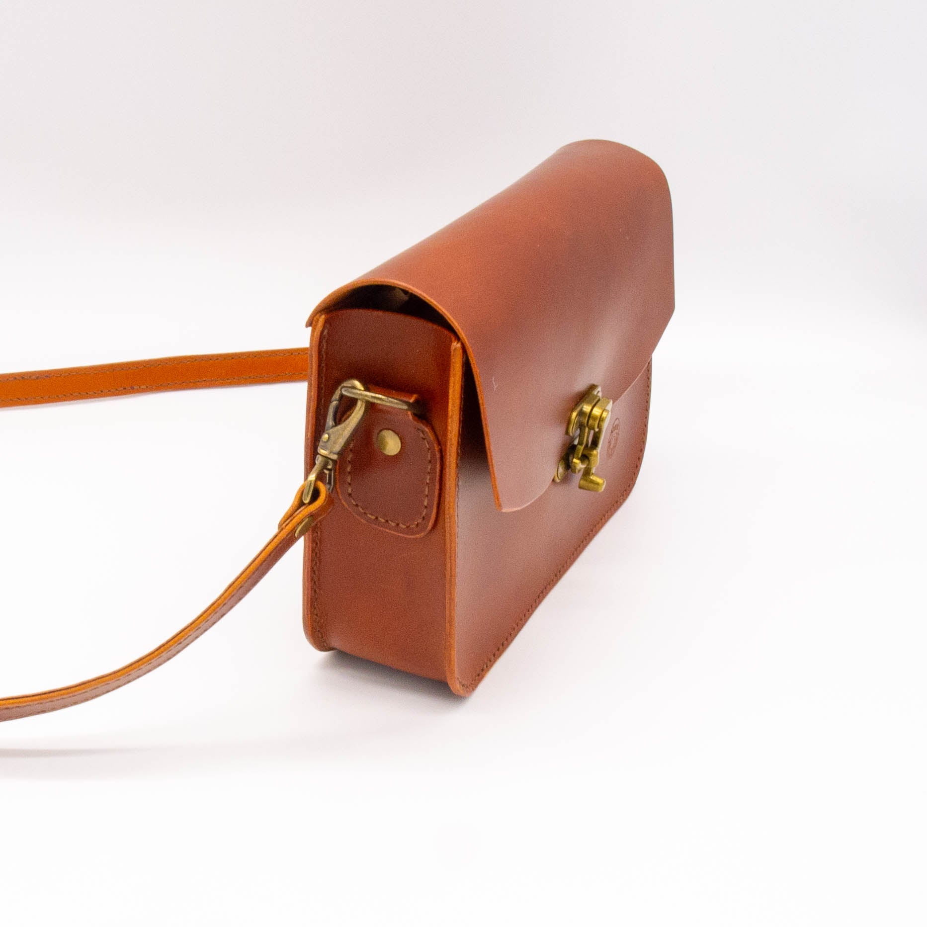 Handcrafted Crossbody Satchel Bag in Chestnut