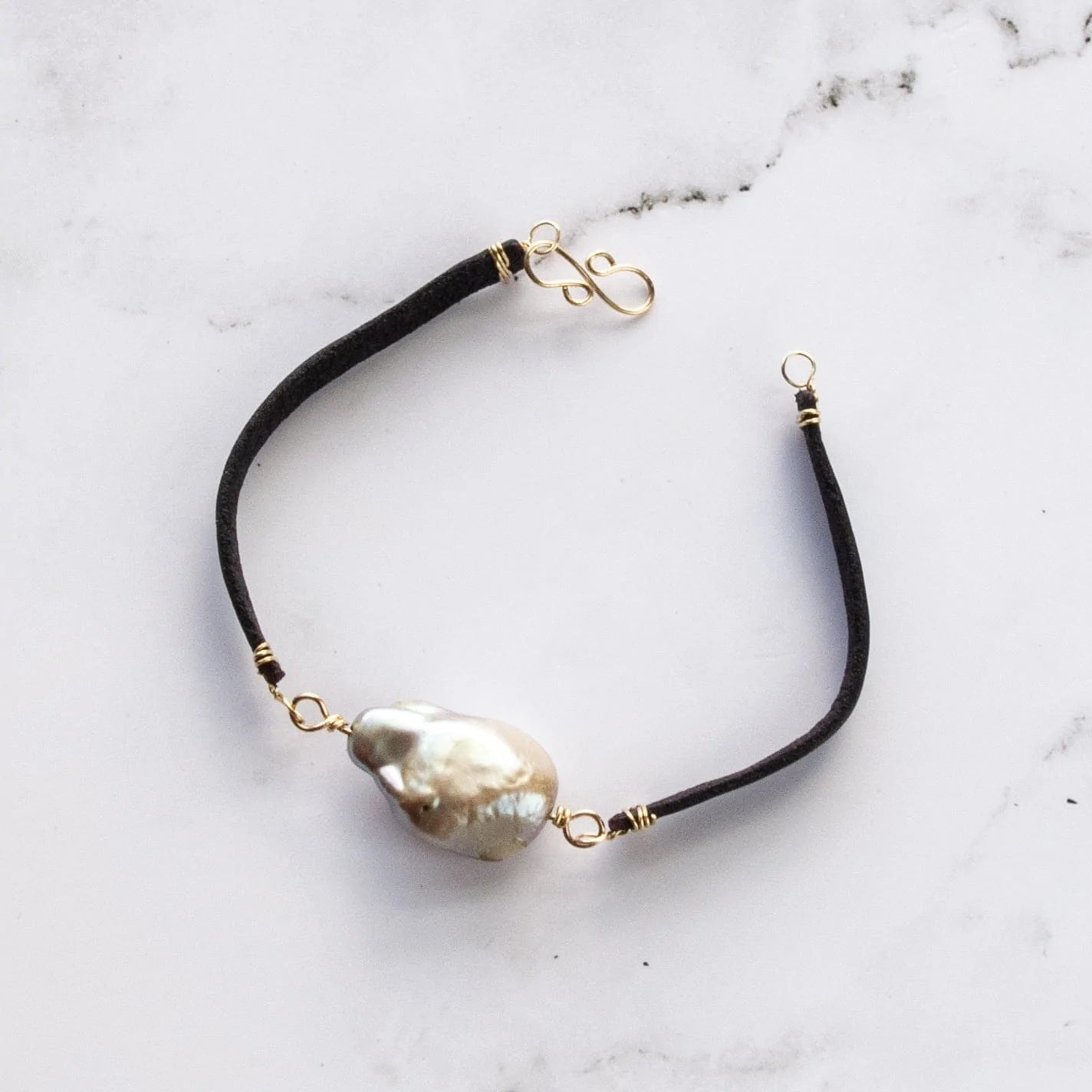 Cheekoo's Handcrafted Genuine Leather Bracelet with Freshwater Baroque Pearl and 14K Gold Chain and Clasp
