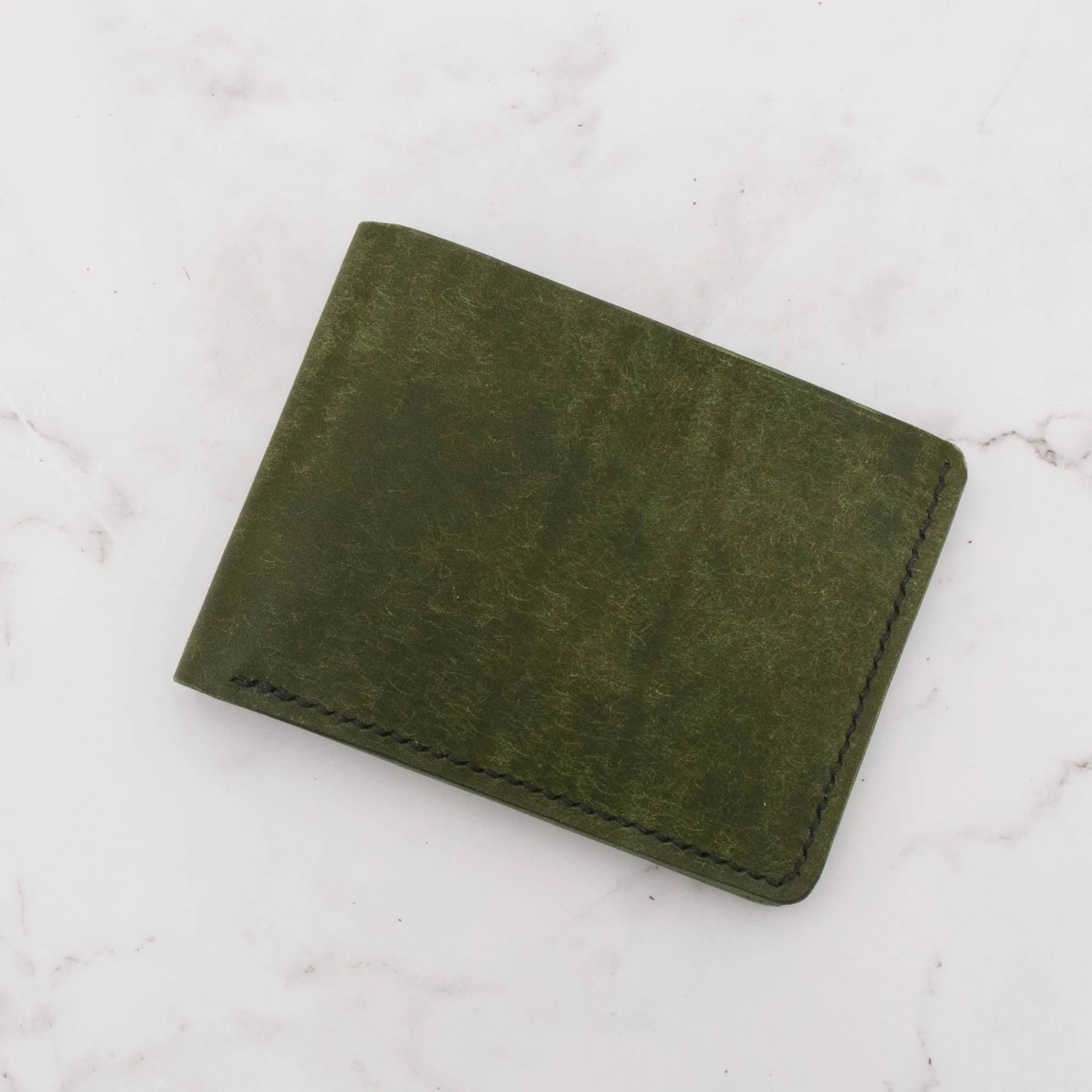 Cheekoo's Handcrafted Slim Classic Leather Bifold Wallet - Olive Green