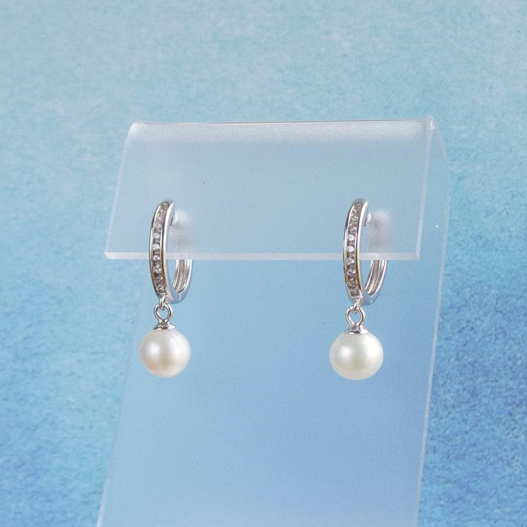 Cheekoo's Handmade Freshwater Cultured White Pearl Hoop Earrings