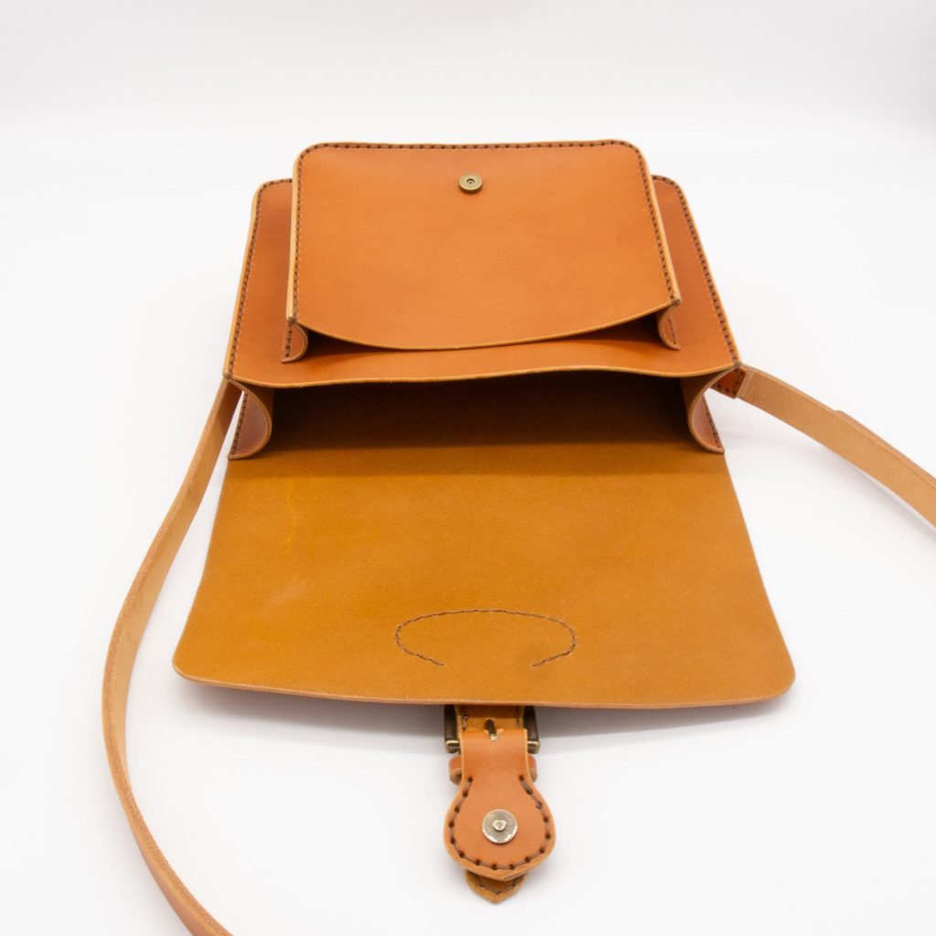 Medium Leather Crossbody Messenger Bag