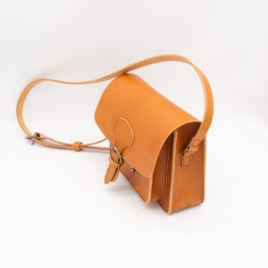 Medium Leather Crossbody Messenger Bag - Image 9