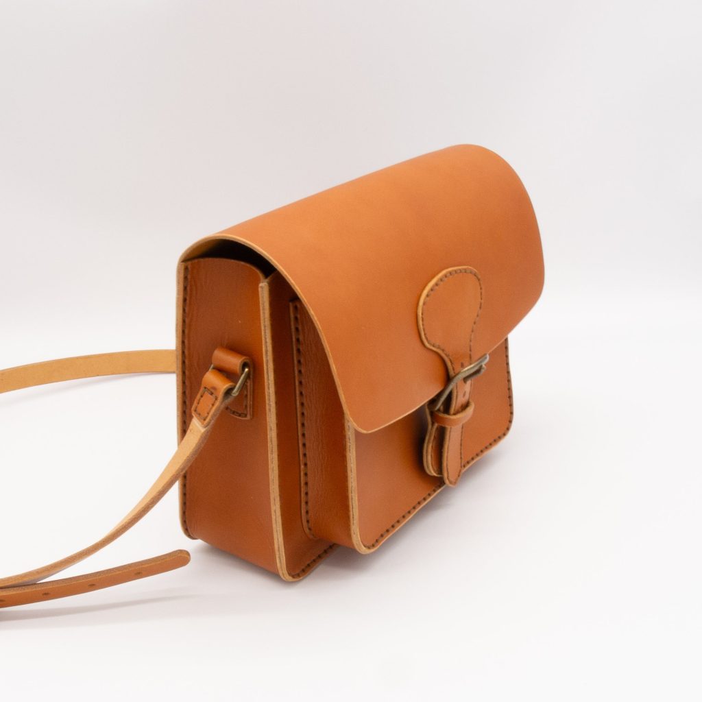 Medium Leather Crossbody Messenger Bag