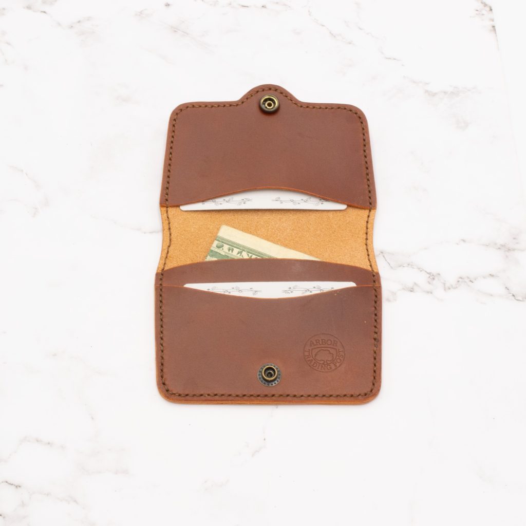 Father's Day Leather Gift Guide: Gifts He'll Actually Use Every Day 93 Snap Minimalist Bifold Leather Wallet
