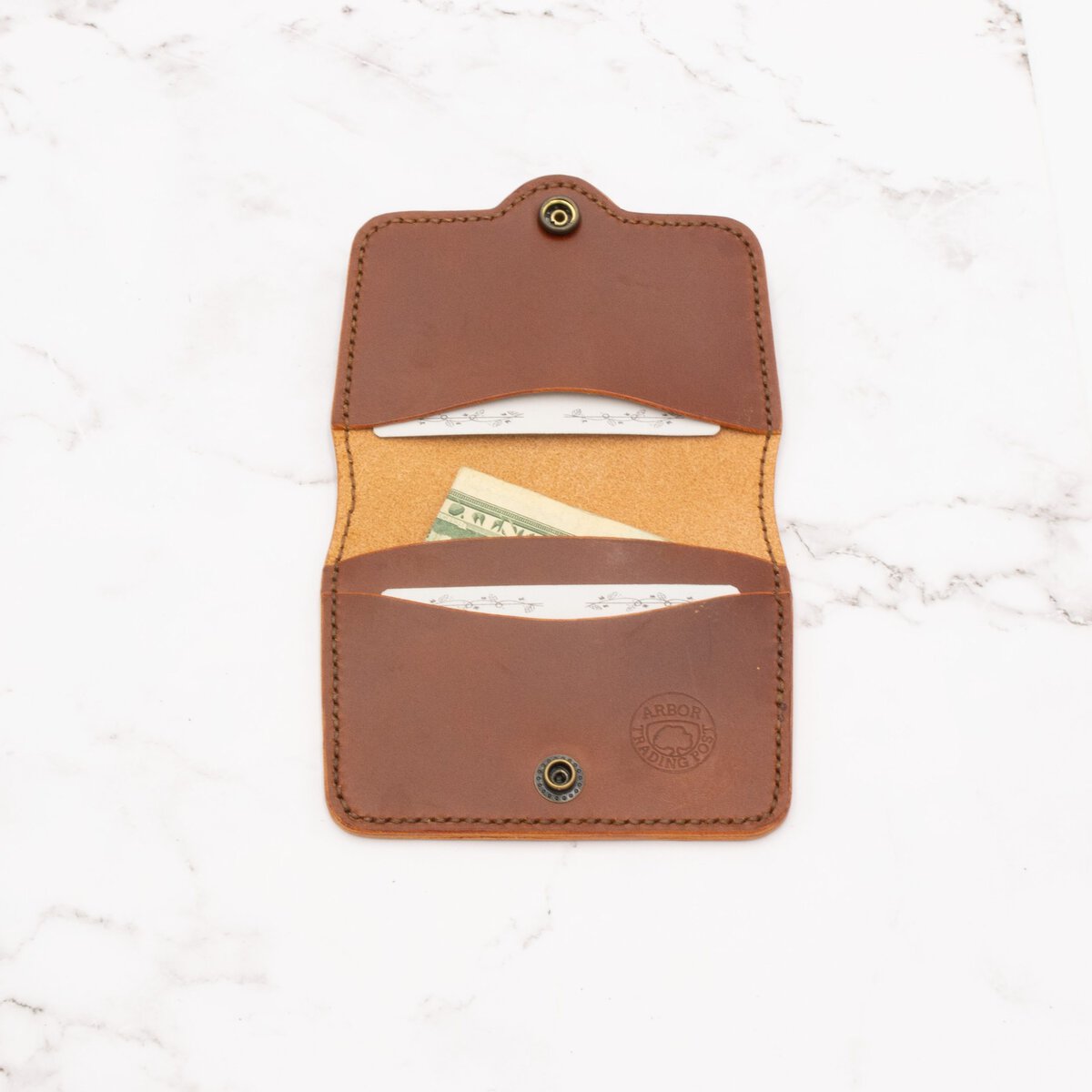 Snap Minimalist Bifold Leather Wallet 7 Snap Minimalist Bifold Leather Wallet - Image 7