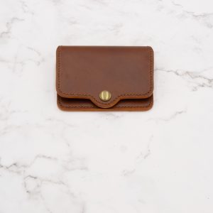 Snap Minimalist Bifold Leather Wallet - Image 10