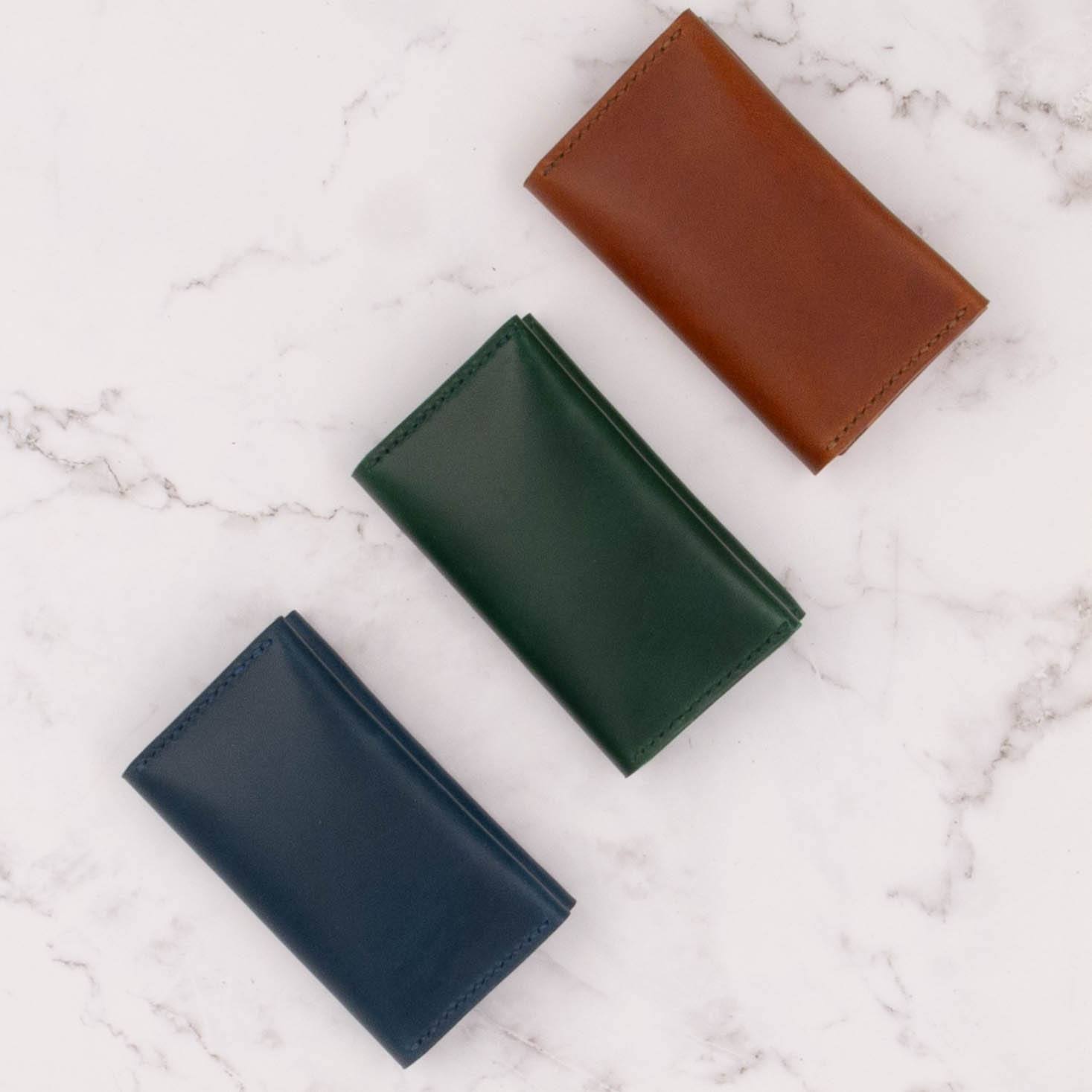 Leather Two-Pocket Gusset Business Card Holder with Snap Closure 12 Leather Two-Pocket Gusset Business Card Holder with Snap Closure - Image 12