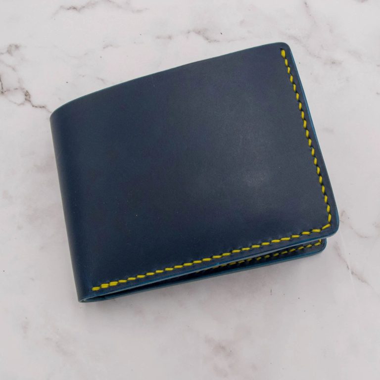 Cheekoo's Handcrafted Classic Leather Bifold Wallet