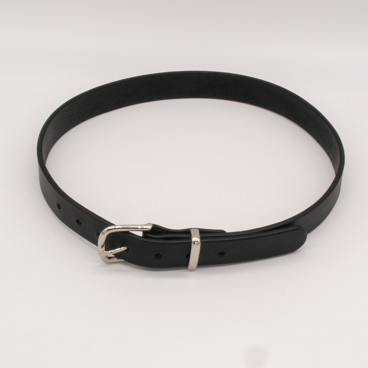 Classic Leather Belt - 1.25" Wide, Black Leather with Silver Tone Buckle and Keeper 2 Classic Leather Belt - 1.25" Wide, Black Leather with Silver Tone Buckle and Keeper - Image 2