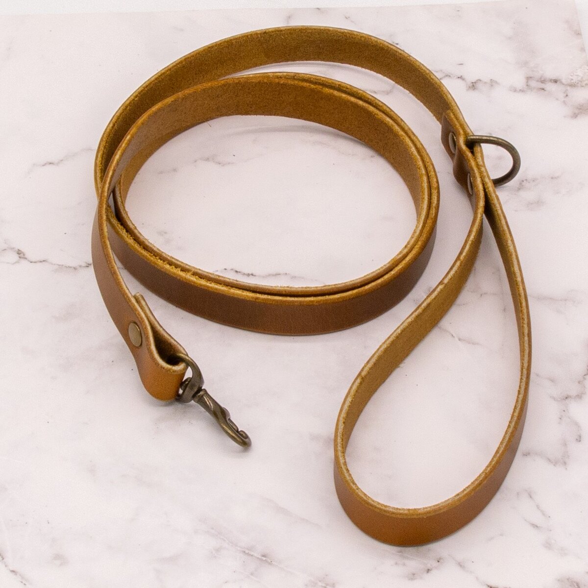 The Pathfinder Leather Dog Leash with Brass Snap 7 The Pathfinder Leather Dog Leash with Brass Snap - Image 7